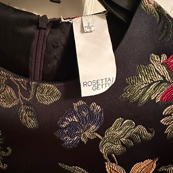 NWT Rosetta Getty
Long-Sleeve Floral-Jacquard Stretch Satin Shift dress size… - Picture 9 of 13